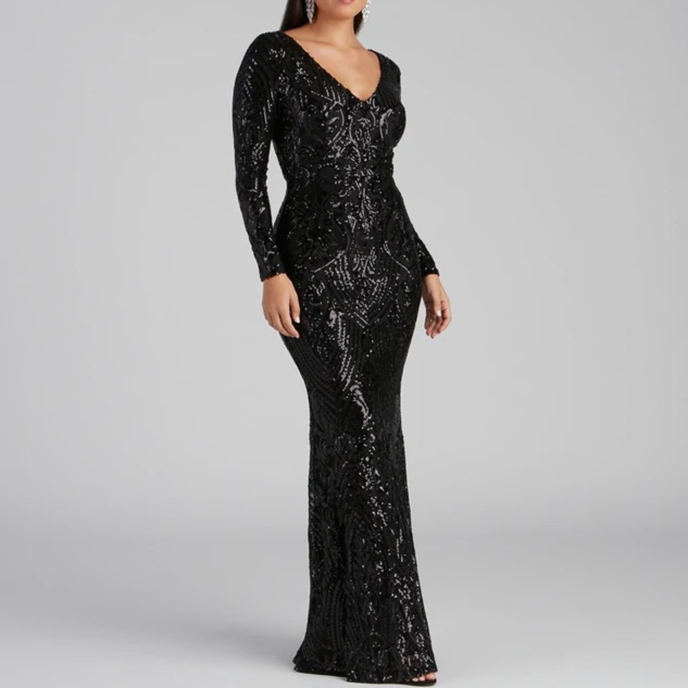 Windsor Ireland Sequin Mermaid Dress